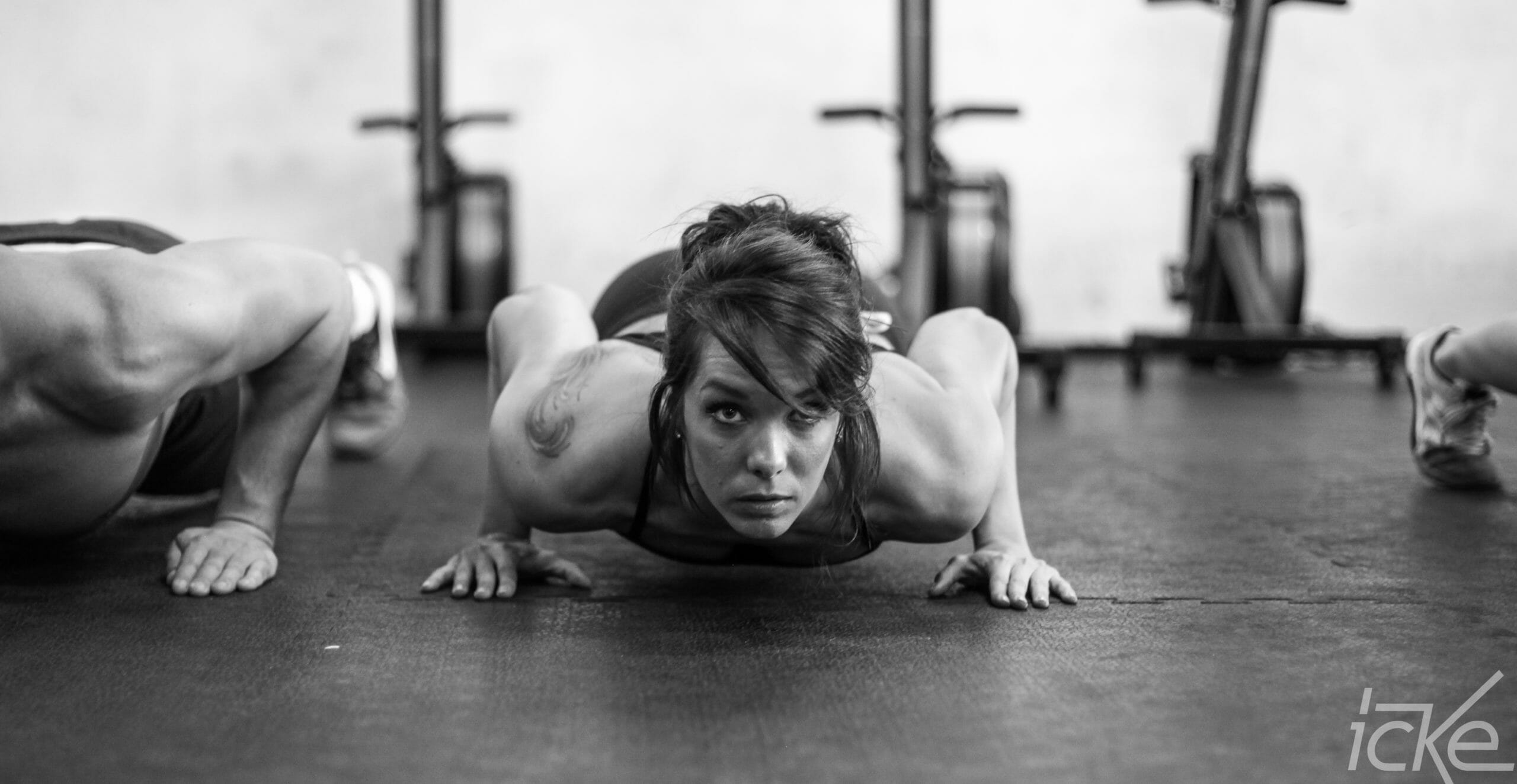 Burpees - Bodyweight Uebung richtig machen