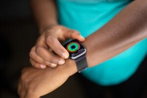 Technologieeinsatz - Wearables Hyper-Wellness